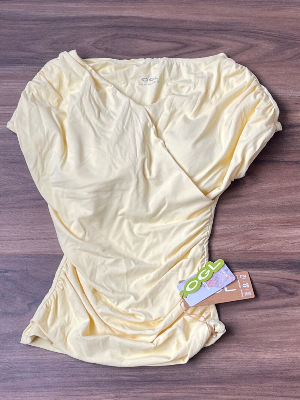 OGL Move - SkinKiss Surplice V-Neck Ruching Bra Top - Butter Yellow - XS - Picture 2 of 6